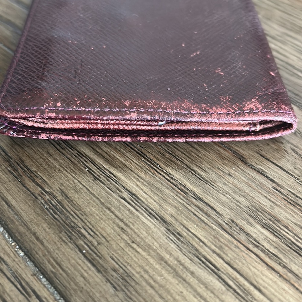 Louis Vuitton Slim Purple Taiga Billfold - Picture 11 of 14